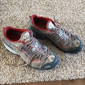 The North Face hiking shoes - ultra 104
